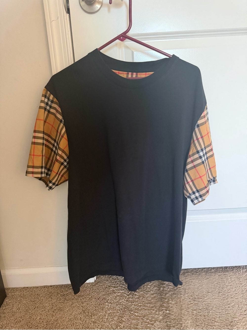 Burberry Black Women's Short Sleeve Tee